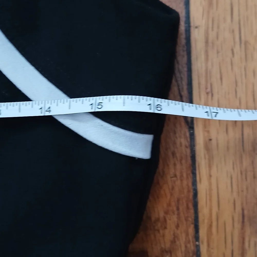 Calvin Klein - Women's Black/White Casual Stylish Sleeveless Dress. Size 4 - Picture 5 of 8